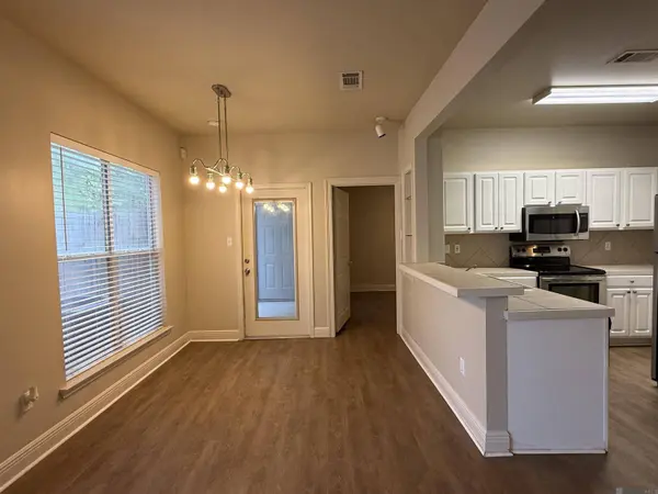 5167 Etta St ##9B, Baton Rouge, LA 70820