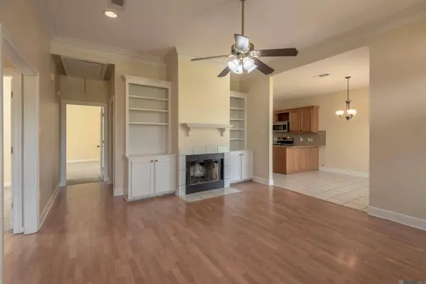 38159 Willow Lake East, Prairieville, LA 70769