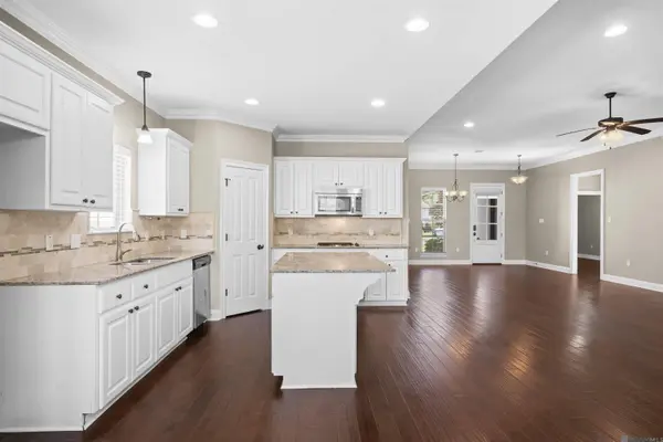 12947 Parkview Point Ave, Baton Rouge, LA 70816