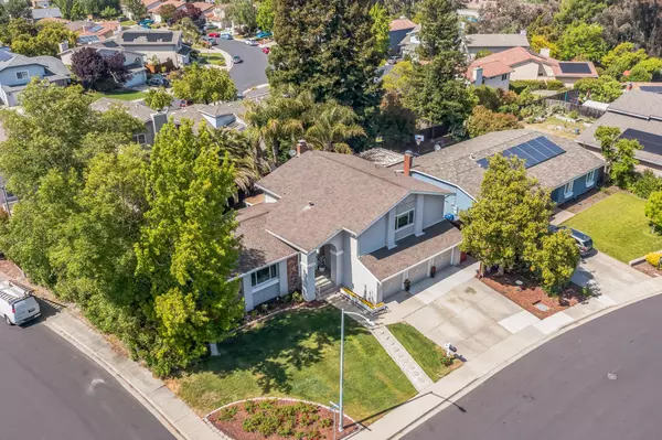 San Ramon, CA 94583-2450,2740 Mohawk Cir