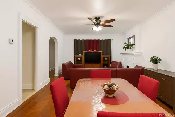 14 Van Siclen CT, Brooklyn, NY 11207