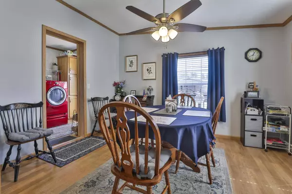 9 Buttonwood LN, Merrimack, NH 03054