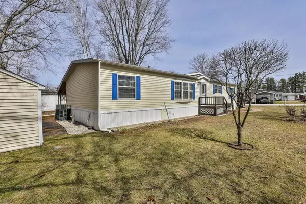 9 Buttonwood LN, Merrimack, NH 03054