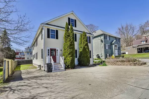 221 Wilson St #2, Haverhill, MA 01832