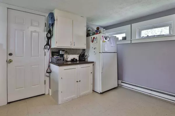 23-25 Depot ST, Hillsborough, NH 03244