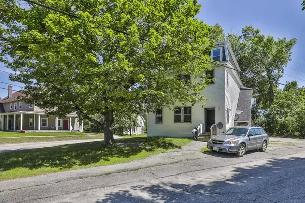 2 Jackson ST, Hillsborough, NH 03224