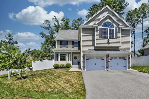 2 Sadie Ln, Methuen, MA 01844