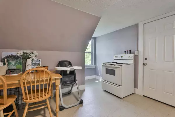 23-25 Depot ST, Hillsborough, NH 03244