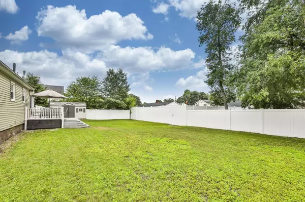 45 Hunt ST, Nashua, NH 03060