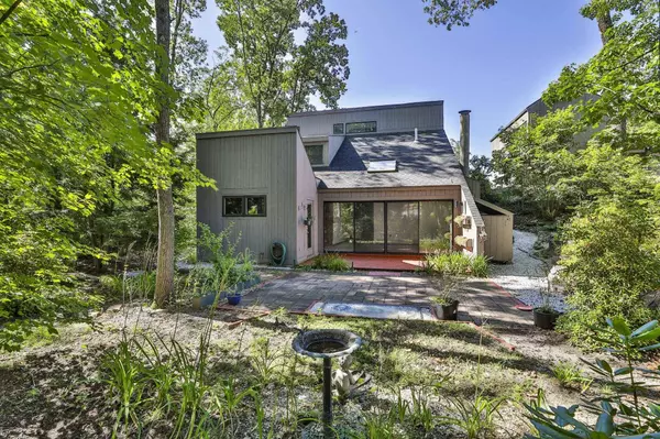 111 Coburn AVE #16 Coburn Woods, Nashua, NH 03063