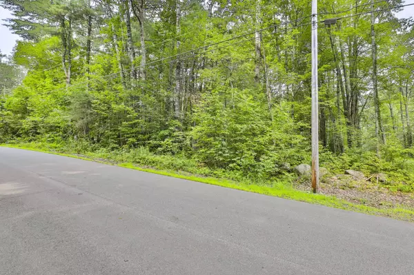 2-9 Scobie RD, New Boston, NH 03070