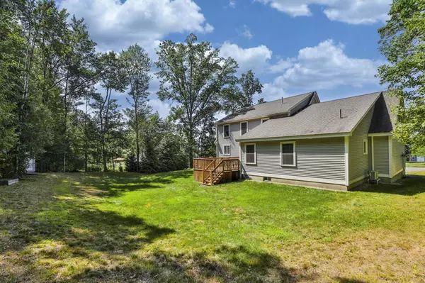 76 Grouse RUN, Pelham, NH 03076
