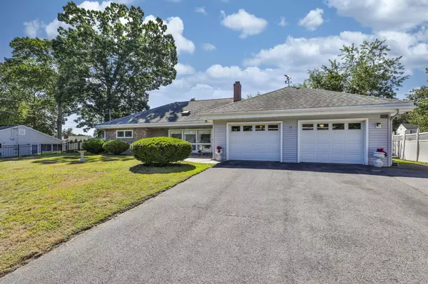 13 Irving ST, Salem, NH 03079