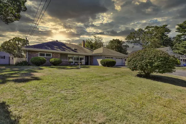 13 Irving ST, Salem, NH 03079