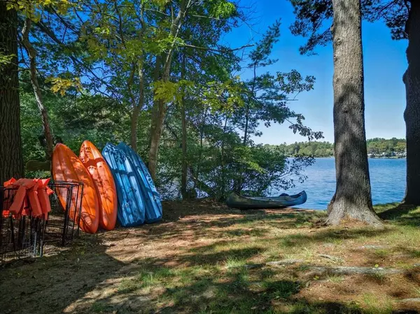 19 Roys Dr, Spencer, MA 01562