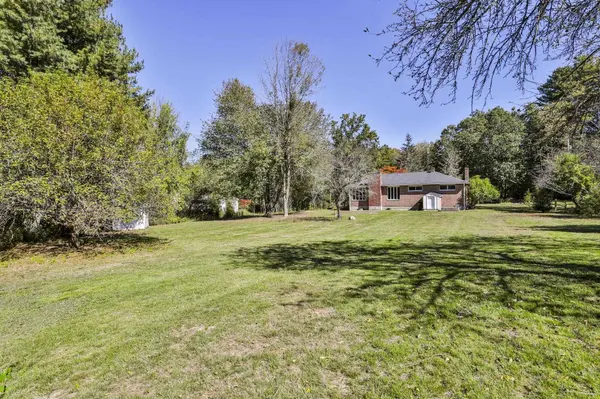 123 Musquash RD, Hudson, NH 03051