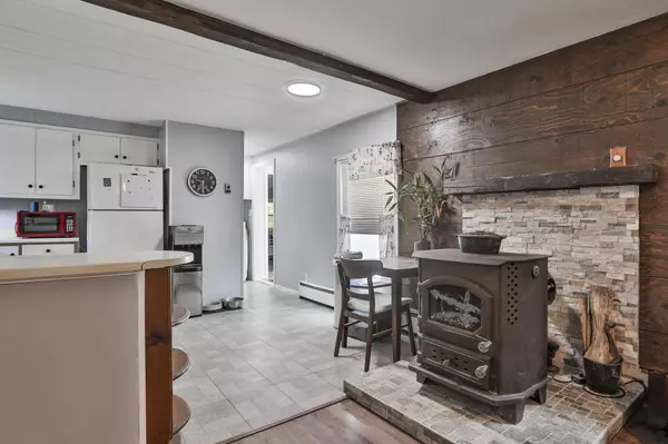 112 Cotton Farm RD, Danville, NH 03819