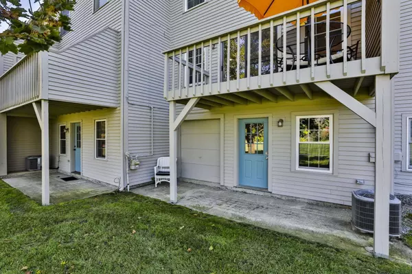 6 Veterans RD #15, Amherst, NH 03031