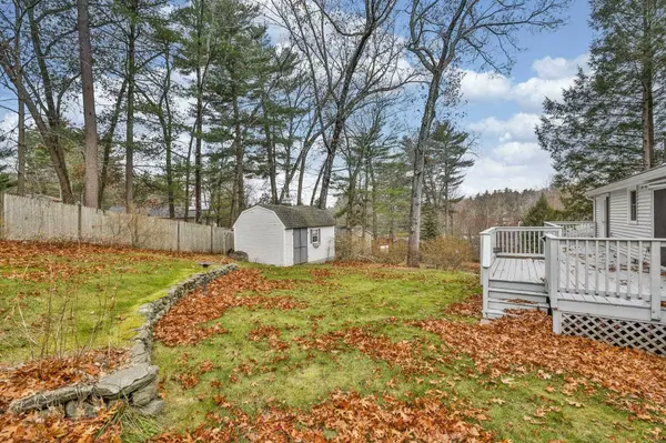 15 Westray DR, Nashua, NH 03062