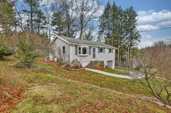 15 Westray DR, Nashua, NH 03062