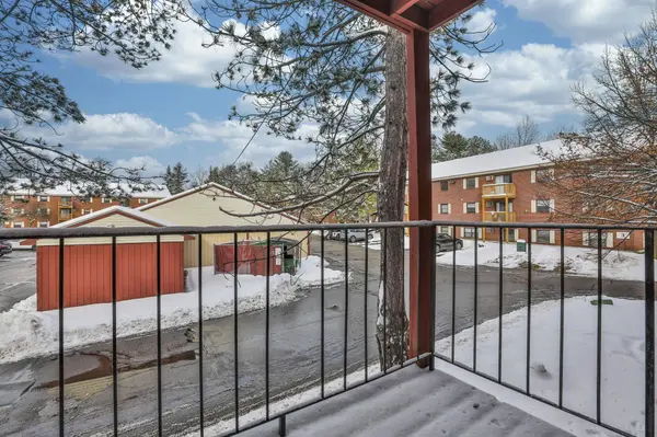 12 East Side DR #12, Concord, NH 03301