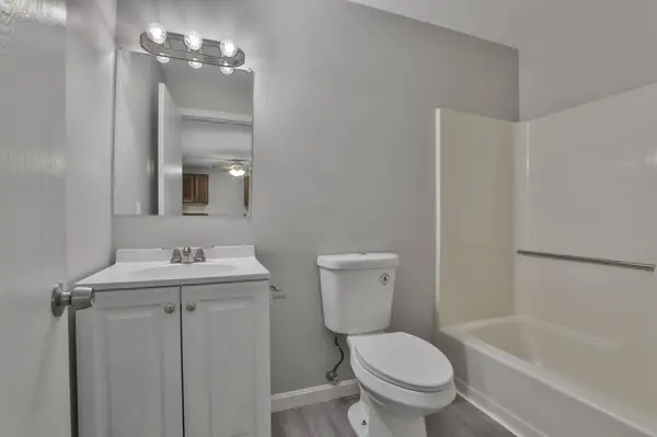 12 East Side DR #19, Concord, NH 03301