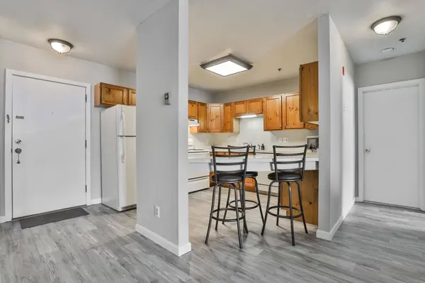 5 Tsienneto RD #194, Derry, NH 03038