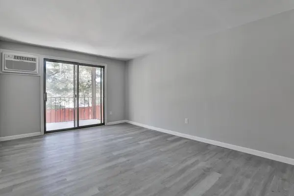 12 East Side DR #13, Concord, NH 03301