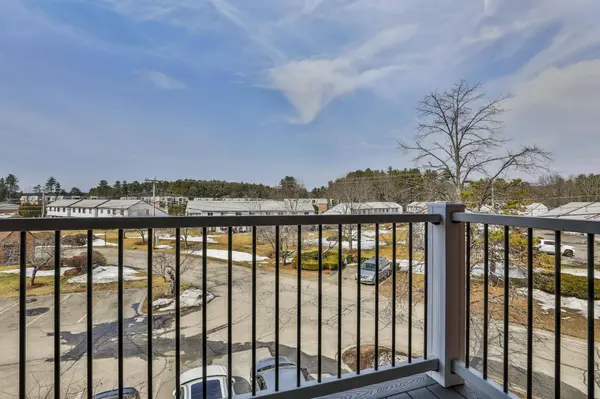 1133 Blackstone DR #33, Nashua, NH 03063