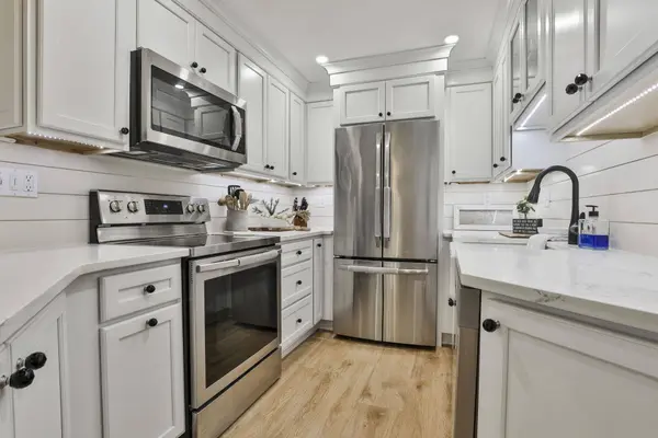 1133 Blackstone DR #33, Nashua, NH 03063