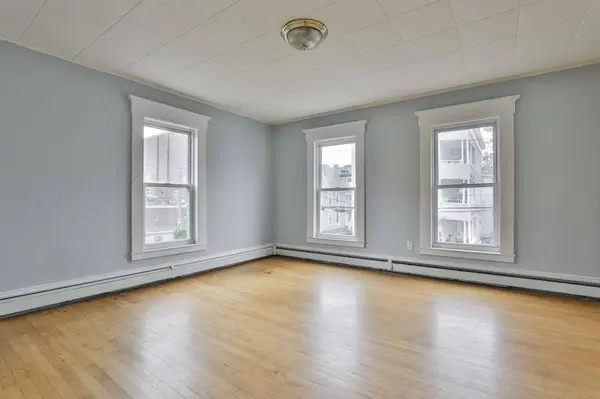 313 Amherst ST, Manchester, NH 03104