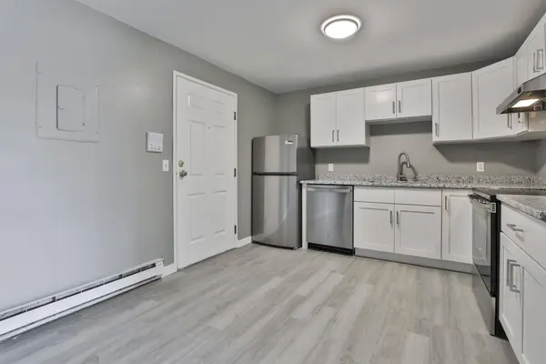 12 East Side DR #14, Concord, NH 03301