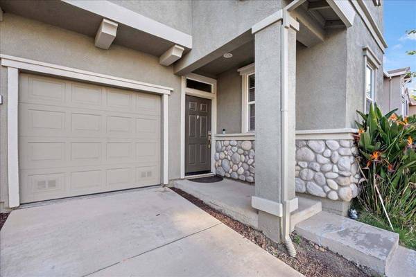 2474 Huckleberry CIR, West Sacramento, CA 95691