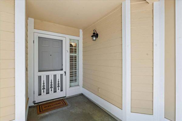 1701 Evergreen CT, Davis, CA 95618