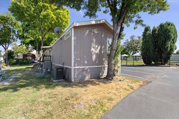 6805 Douglas BLVD #100, Granite Bay, CA 95746