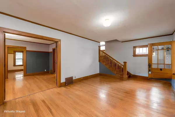 1502 Henry Place, Waukegan, IL 60085