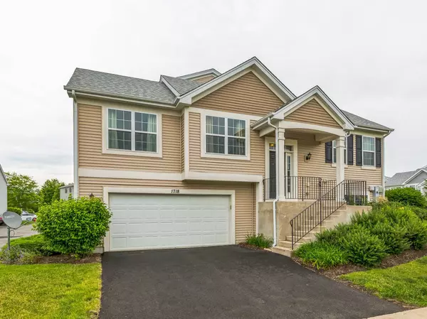 1718 Windward Drive, Pingree Grove, IL 60140