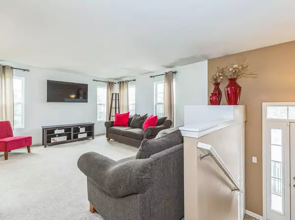 1718 Windward Drive, Pingree Grove, IL 60140