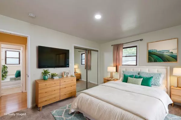 2608 Menominee Road, Waukegan, IL 60087