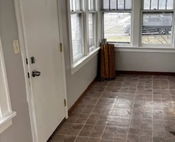 1412 16th Street, North Chicago, IL 60064