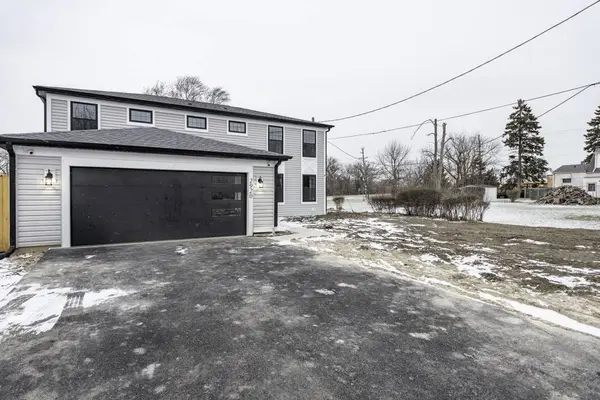 2920 22nd Place, North Chicago, IL 60064