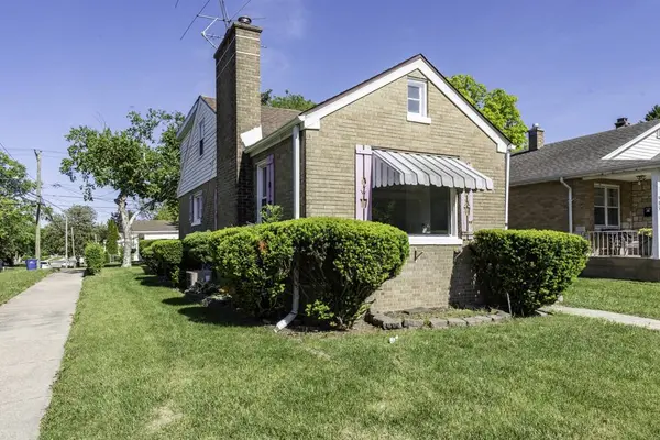 903 S Mcalister Avenue, Waukegan, IL 60085