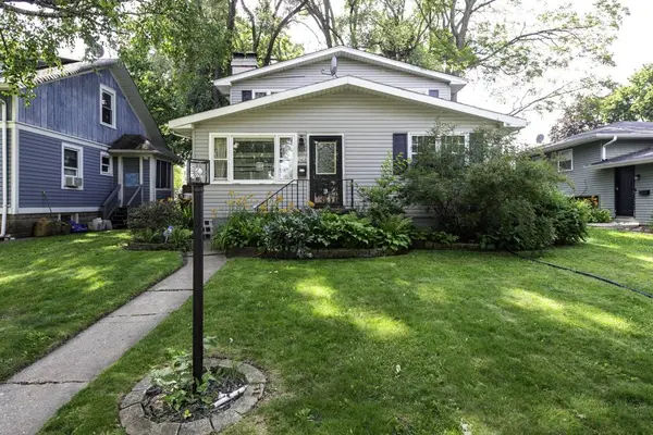 2408 Elim AVE, Zion, IL 60099