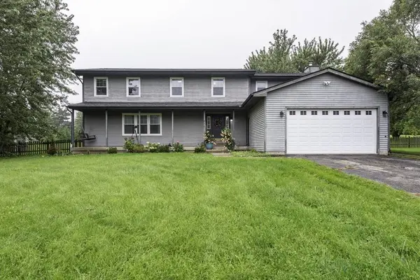 542 Meadow CT