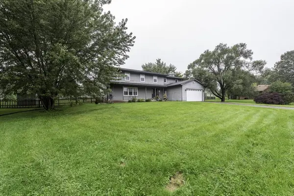 542 Meadow CT, Winthrop Harbor, IL 60096