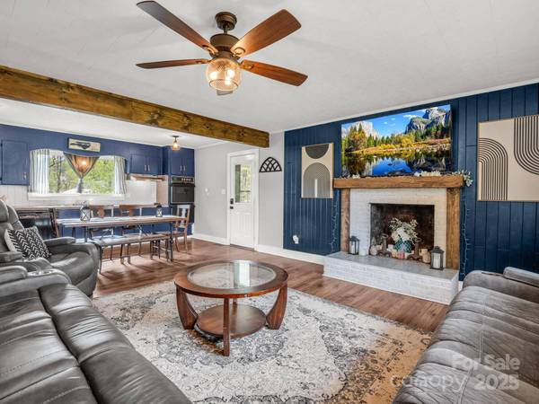 88 N Valley ST, Marion, NC 28752