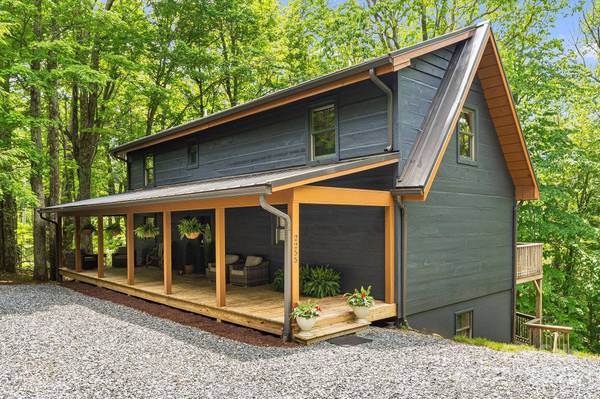 2255 Wolf Laurel RD, Mars Hill, NC 28754