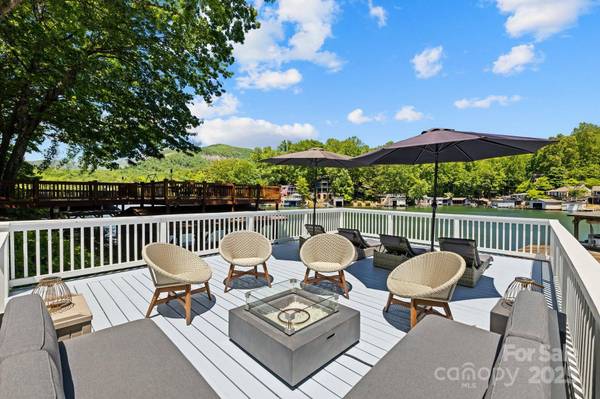 174 Ridge RD, Lake Lure, NC 28746