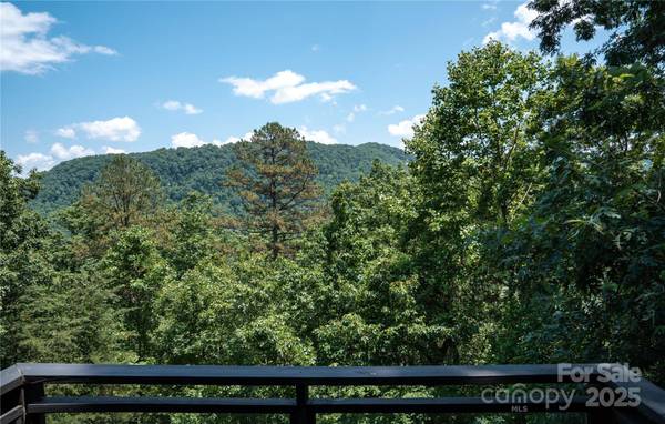 126 North Ridge DR, Marion, NC 28752