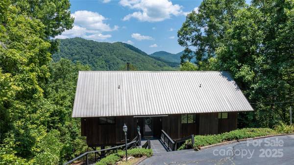 126 North Ridge DR, Marion, NC 28752